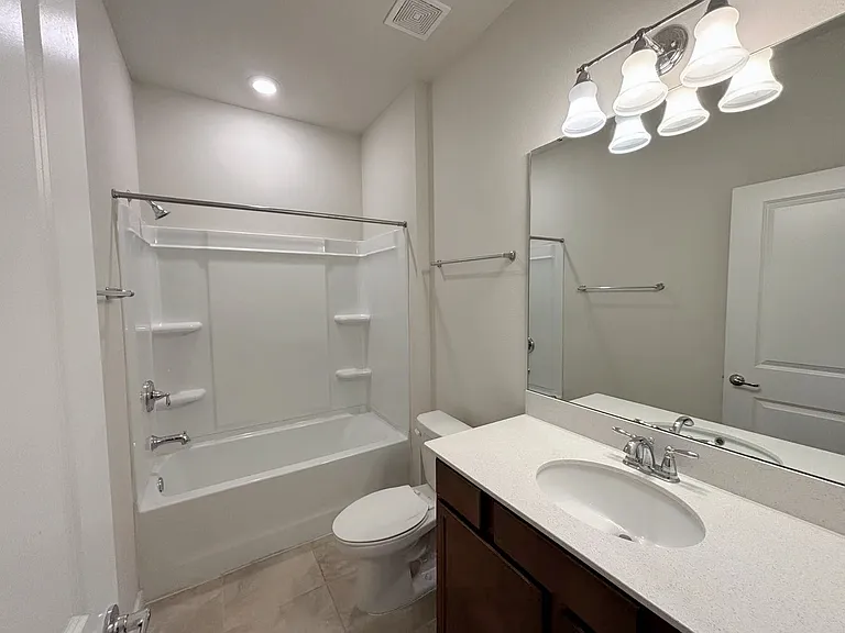 17317 Back Bay Ct — Photo 32