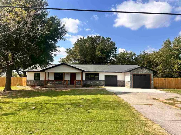 13427 NE Kleeman Rd, Elgin, OK 73538