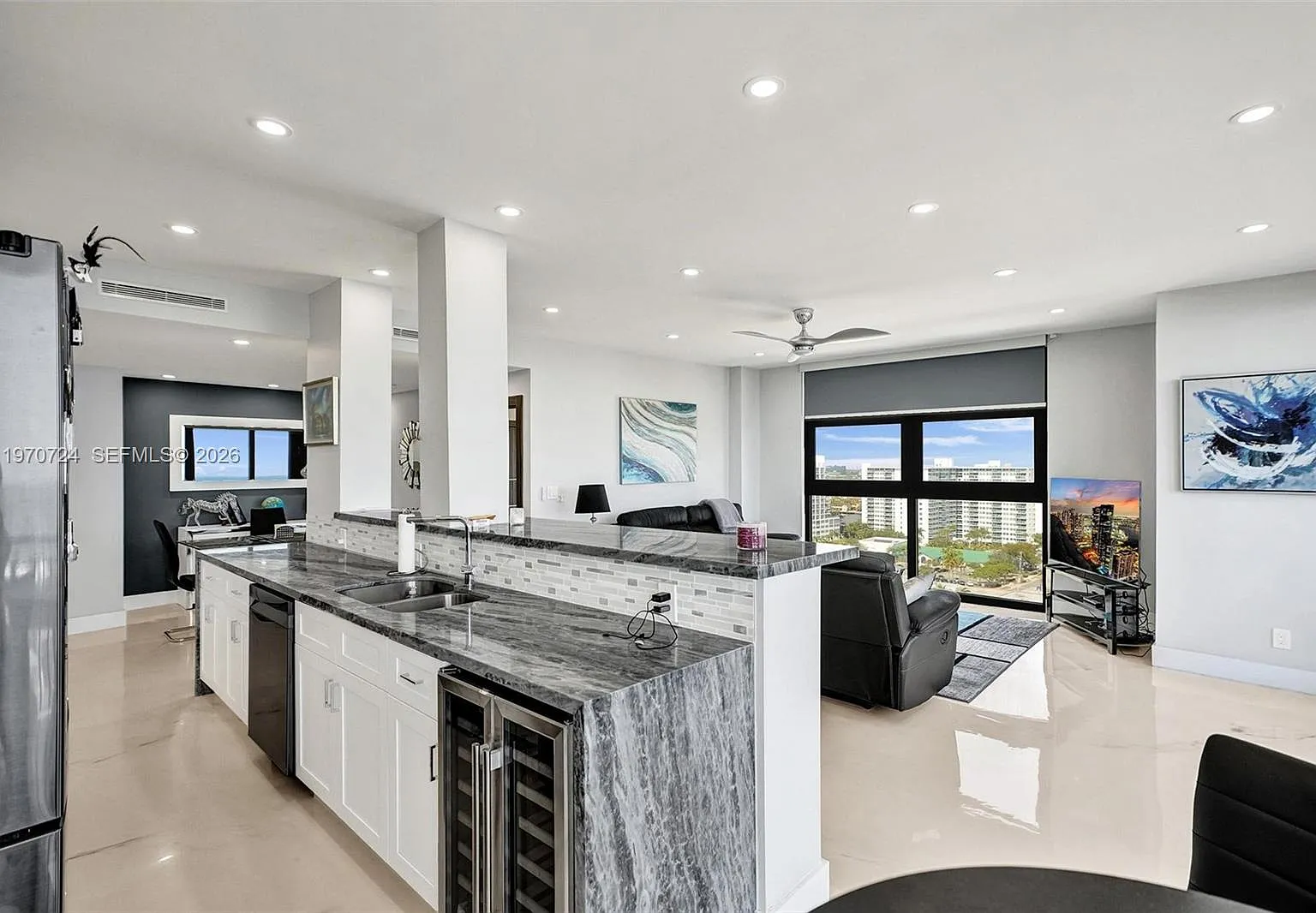 Galt Ocean Terrace Condo — Photo 1
