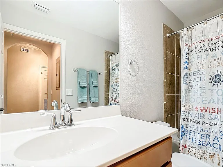 9715 Acqua Ct #127 — Photo 39