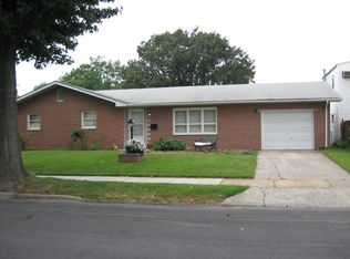 1235 Iowa St, Madison, IL 62060