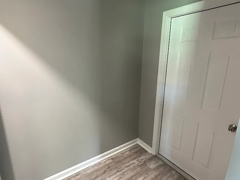 1507 Heron St — Photo 5