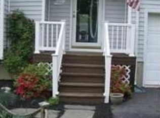 1700 Lake Ave, Shady Side, MD 20764