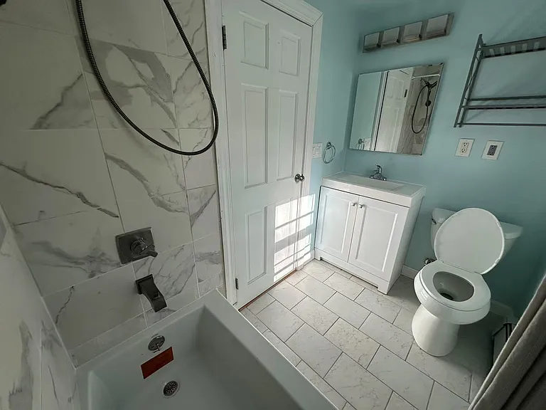 37 Washburn Ave — Photo 19