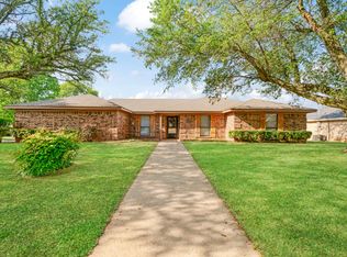 2815 Ballard Dr, Paris, TX 75460