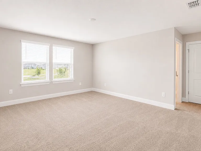 16628 Silver Brook Way — Photo 36