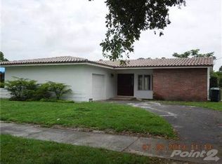 14801 Lewis Rd, Miami Lakes, FL 33014
