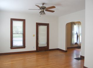 433 Hillside Dr, Rossford, OH