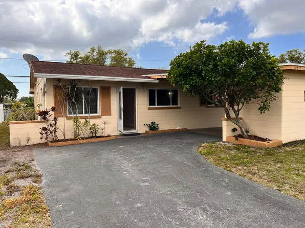 10844 111th Pl N, Seminole, FL 33778