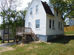 27 1/2 W Pitt St, Canonsburg, PA