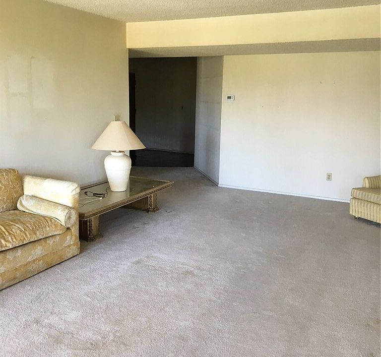 1st image of 330 W California Blvd APT 301