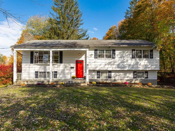 19 PARK, Red Hook, NY 12571