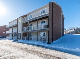 7 Rose Way #11, Halifax, NS B2Y 4L9