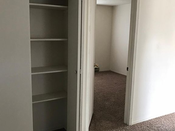 3rd image of 1147 Washington St N #1147