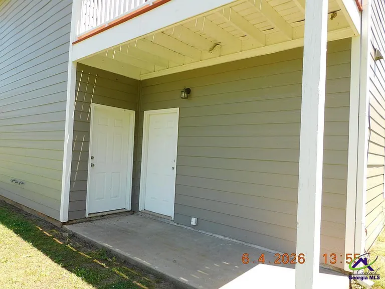 408 Club Villa Ct #1 — Photo 11