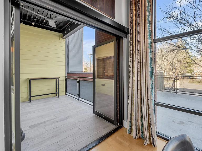 350 E Short St #209 — Photo 37