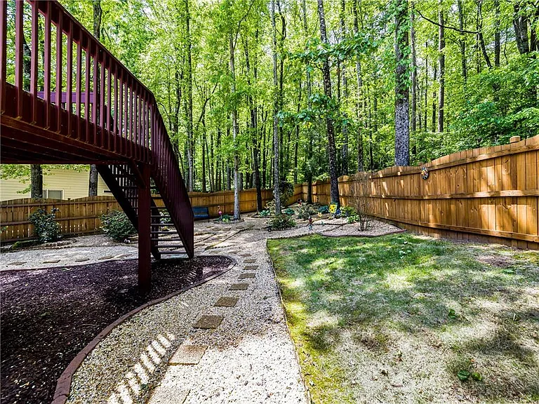 540 Battleview Dr — Photo 28