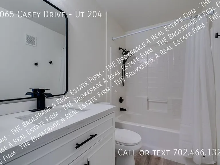 3065 Casey Dr #204 — Photo 31