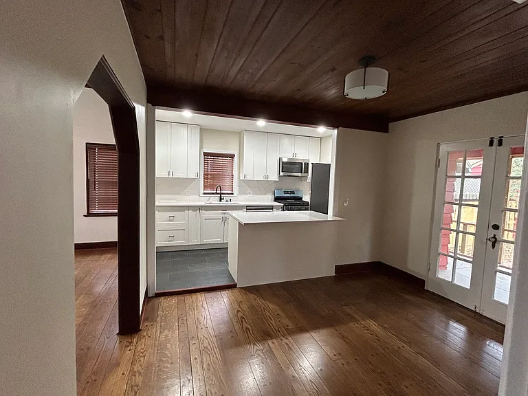 234 Palisade St — Photo 4