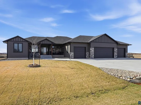 47967 Meadowlark St, Harrisburg, SD 57032