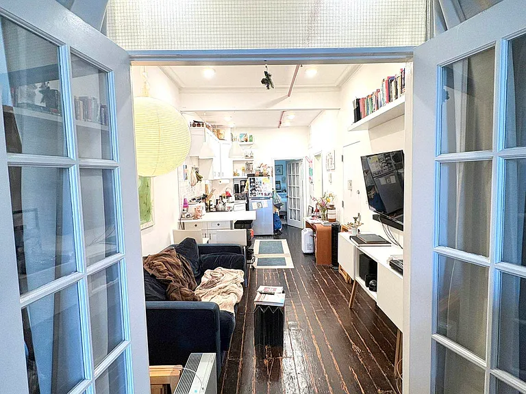 195 Calyer St #3L — Photo 7