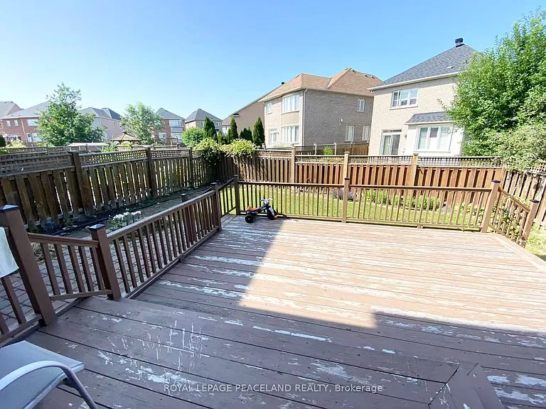 138 Farmstead Rd — Photo 8