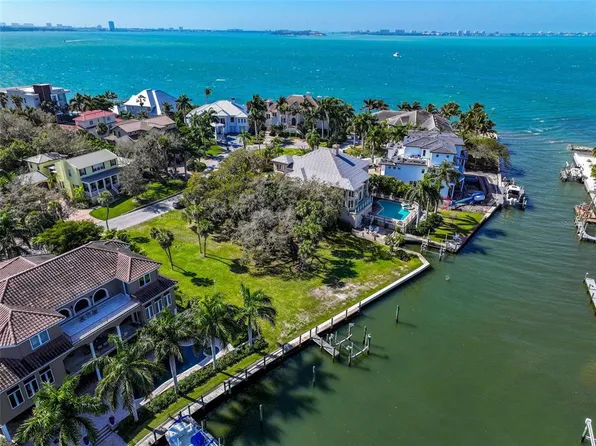 965 Whitakers Ln, Sarasota, FL 34236