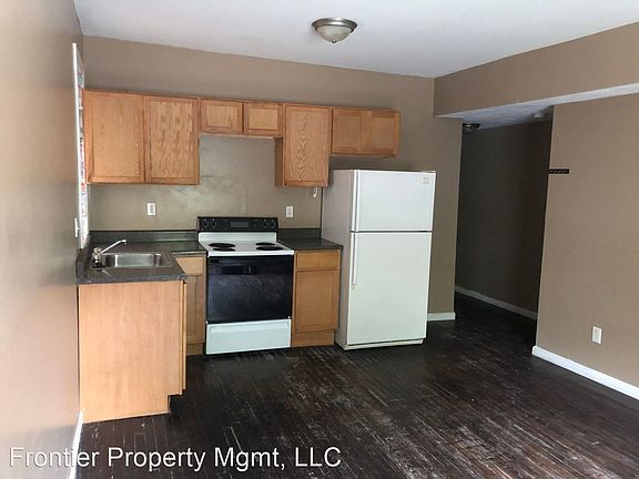 5th image of 3507 Pennsylvania Ave #1F