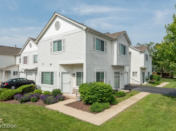 122 Creston Cir Unit 122, Aurora, IL 60504