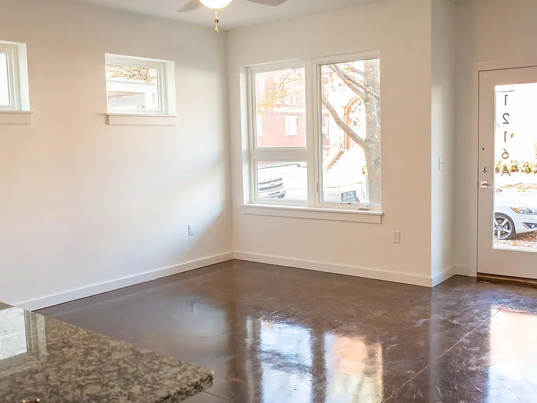 1216 Porter St #A — Photo 6