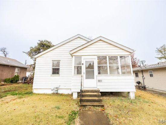 503 S 16th St, Belleville, IL 62220