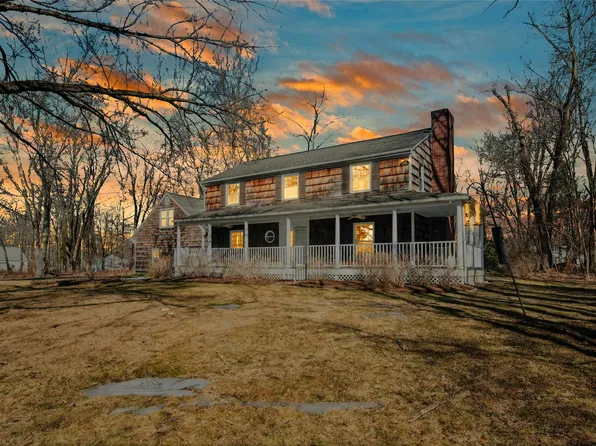 15 Elmwood Road, South Salem, NY 10590