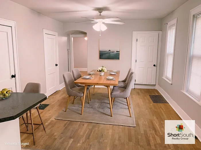 3 bed, 1.0 bath, 1850 sqft, $1,650 — Photo 3