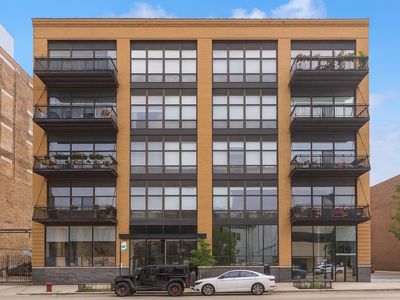 23 N Green St UNIT 504, Chicago, IL, 60607