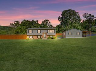 97 Walnut Dr, Blue Ridge, VA 24064