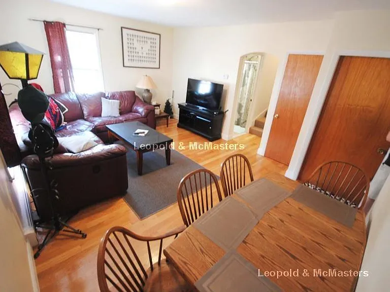 57 Waverly St #2 — Photo 3