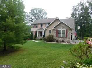 385 Swamp Rd, Morgantown, PA 19543