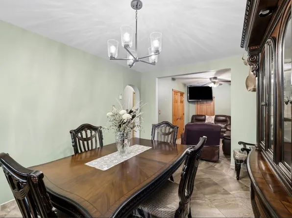 20-15 Menahan Street image 22 of 38