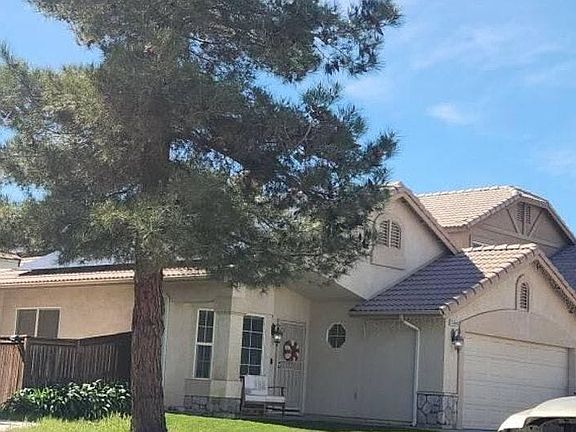 3rd image of 13645 Summit View St