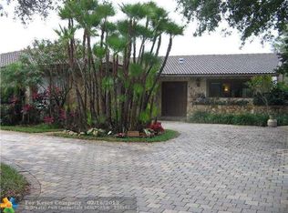 439 NW 94th Way, Coral Springs, FL 33071