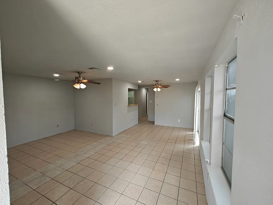 123 Prairie Creek Cir #123