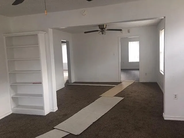 3250 Kinmore St — Photo 2
