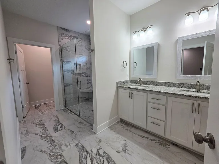 4570 Omaha Dr — Photo 22