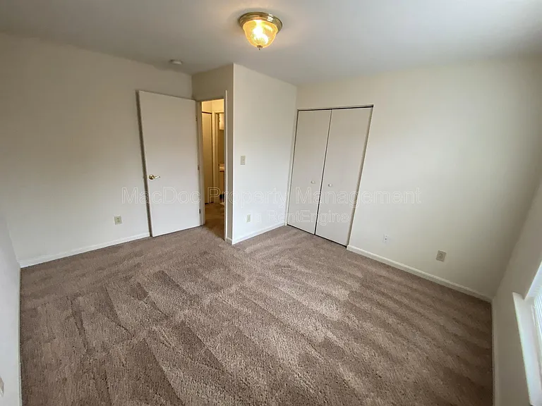 76 Red Maple Ct #100 — Photo 15