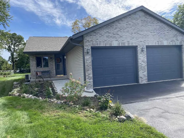 1625 Stacy Lane, Fort Atkinson, WI 53538