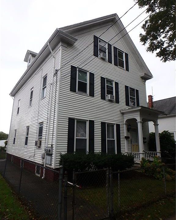 1st image of 168 Wood St #1