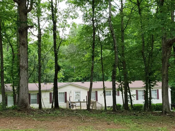 74 Bear Creek Trl, Moreland, GA 30259