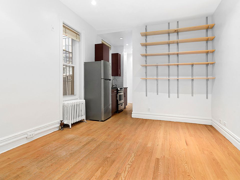 1st image of 171 W 80th St #2A
