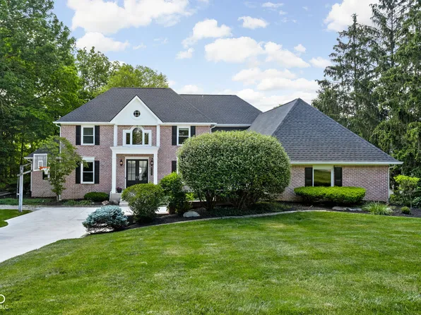 8657 Moon Bay Cir, Indianapolis, IN 46236