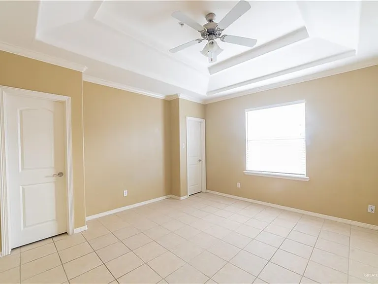 800 W Hall Acres Rd #9 — Photo 6
